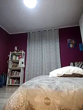 Akemi rossi online show from 12, 11, 2025