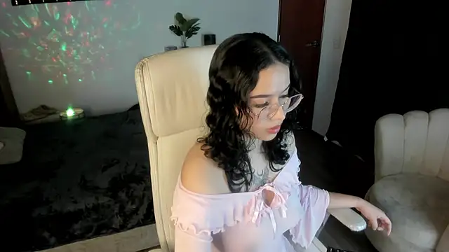 Snapshot of Renaxi_Smith chatting on 13, 9, 2025 Renaxi Smith online show from 13, 9, 2025