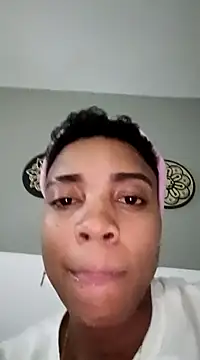 Snapshot of LuciaWallace chatting on 23, 3, 2025 LuciaWallace online show from 23, 3, 2025