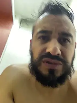 Snapshot of leonardohot1987 chatting on 30, 1, 2025 leonardohot1987 online show from 30, 1, 2025