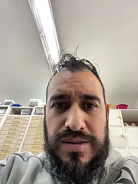 Snapshot of leonardohot1987 chatting on 19, 2, 2025 leonardohot1987 online show from 19, 2, 2025