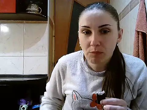 Snapshot of Yuliia30 chatting on 5, 2, 2026 Yuliia30 online show from 5, 2, 2026