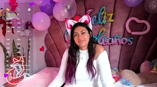 sweetfoxy 17 online show from 18, 2, 2025