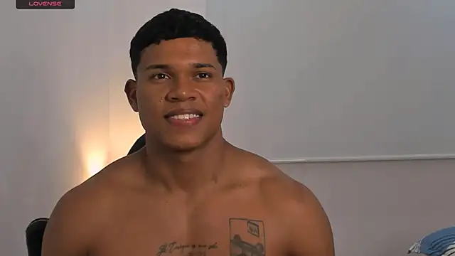 Snapshot of maxsteel177 chatting on 11, 3, 2025 maxsteel177 online show from 11, 3, 2025