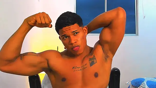 Snapshot of maxsteel177 chatting on 18, 3, 2025 maxsteel177 online show from 18, 3, 2025