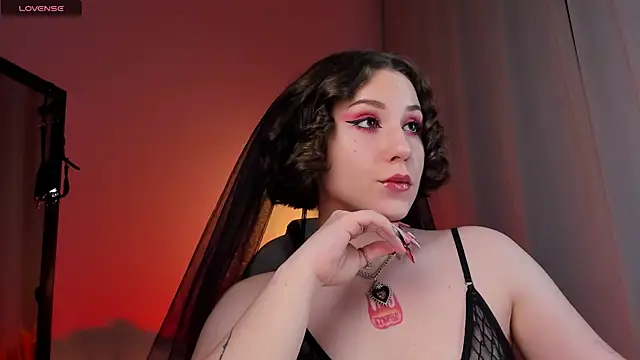 Eva Moss  online show from 19, 2, 2025