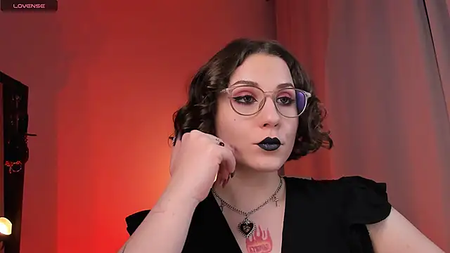 Eva Moss  online show from 22, 2, 2025