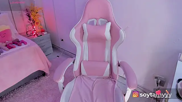 tamy xoo online show from 28, 1, 2025