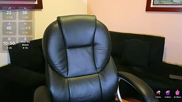 hairyncuteass online show from 18, 10, 2025