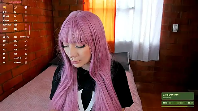 Annycolin  online show from 20, 2, 2025