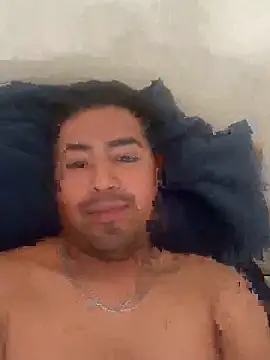 Snapshot of Suass24 chatting on 30, 10, 2025 Suass24 online show from 30, 10, 2025