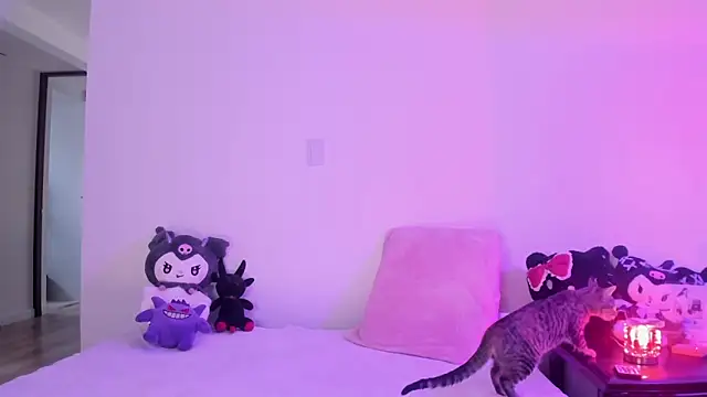 Snapshot of raven__white1 chatting on 29, 10, 2025 raven white1 online show from 29, 10, 2025