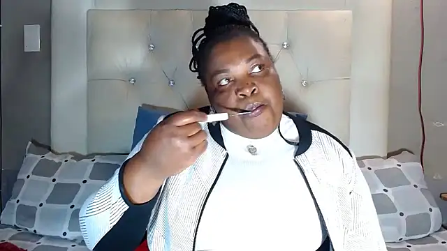 Snapshot of omalicha98 chatting on 21, 5, 2026 omalicha98 online show from 21, 5, 2026