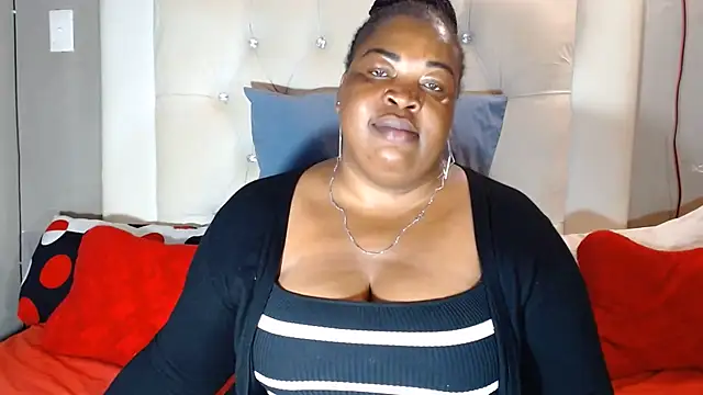 Snapshot of omalicha98 chatting on 26, 5, 2026 omalicha98 online show from 26, 5, 2026