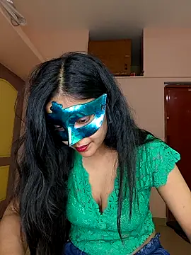 Snapshot of Babbyy_doll chatting on 15, 10, 2025 Babbyy doll online show from 15, 10, 2025