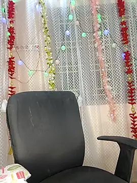 Snapshot of Babbyy_doll chatting on 13, 4, 2026 Babbyy doll online show from 13, 4, 2026