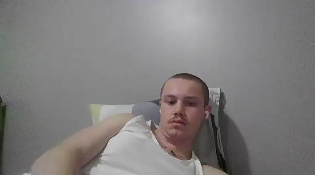 Snapshot of purplhouse chatting on 12, 1, 2025 purplhouse online show from 12, 1, 2025