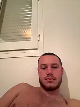 Snapshot of purplhouse chatting on 1, 12, 2025 purplhouse online show from 1, 12, 2025