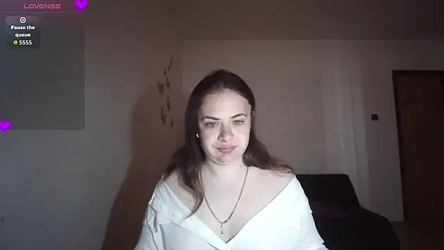 Snapshot of Your___Hope chatting on 19, 6, 2026 Your Hope online show from 19, 6, 2026