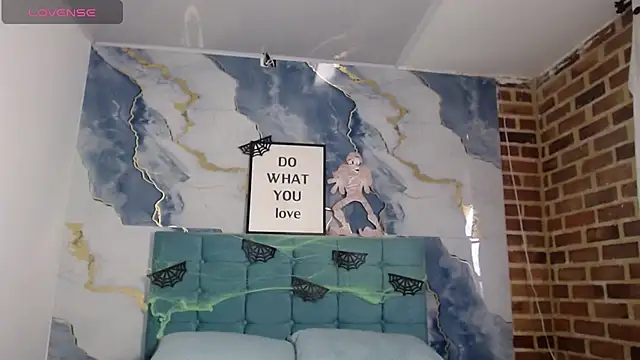 esmeralda-bk online show from 30, 10, 2025