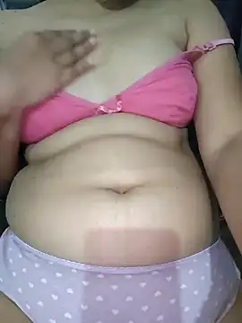 Snapshot of nikkibenza chatting on 15, 1, 2025 nikkibenza online show from 15, 1, 2025