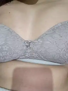 Snapshot of nikkibenza chatting on 25, 1, 2025 nikkibenza online show from 25, 1, 2025