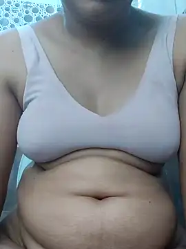 Snapshot of nikkibenza chatting on 14, 3, 2025 nikkibenza online show from 14, 3, 2025