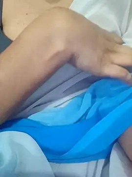 Snapshot of nikkibenza chatting on 30, 9, 2025 nikkibenza online show from 30, 9, 2025