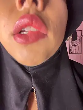 zahra Jalid online show from 7, 3, 2026