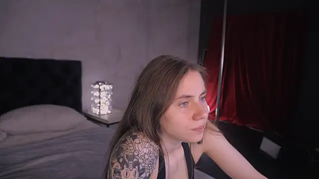 Bella Alita online show from 13, 9, 2025