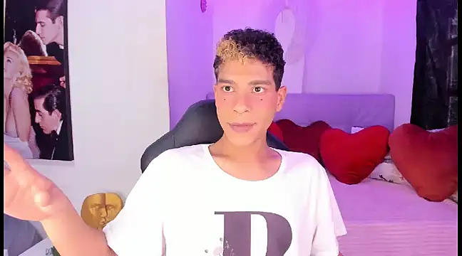 Ethan Boyy online show from 18, 2, 2025