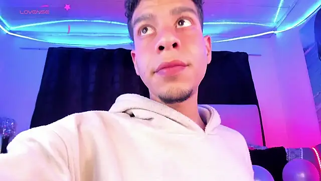 Ethan Boyy online show from 3, 3, 2026