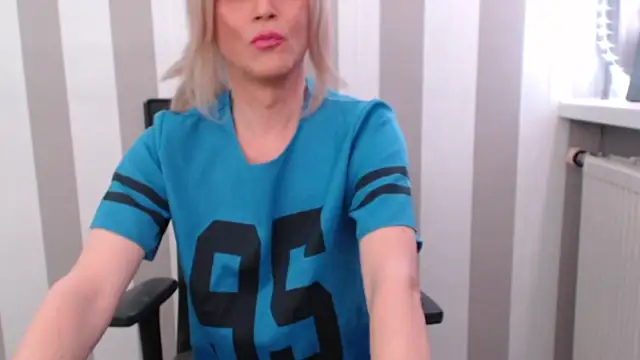 Snapshot of Sissy_Sexy_XXX chatting on 16, 1, 2025 Sissy Sexy XXX online show from 16, 1, 2025