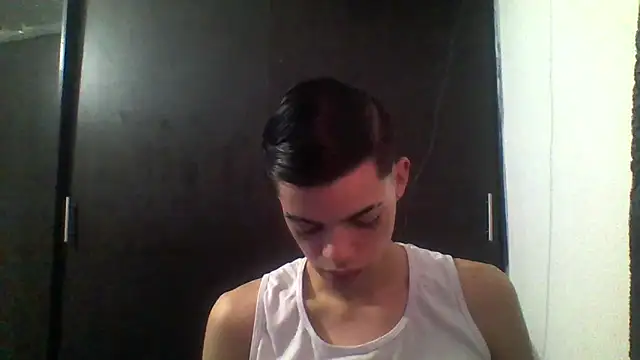 Latinos 2001 online show from 15, 4, 2026