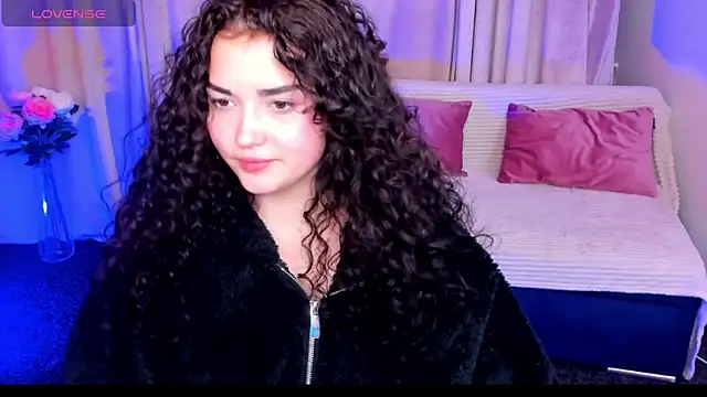Snapshot of AmeliaLoveee chatting on 22, 1, 2025 AmeliaLoveee online show from 22, 1, 2025