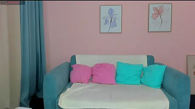 Snapshot of AmeliaLoveee chatting on 25, 1, 2025 AmeliaLoveee online show from 25, 1, 2025