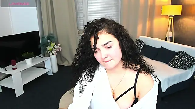 Snapshot of AmeliaLoveee chatting on 27, 1, 2025 AmeliaLoveee online show from 27, 1, 2025