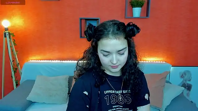 Snapshot of AmeliaLoveee chatting on 29, 1, 2025 AmeliaLoveee online show from 29, 1, 2025