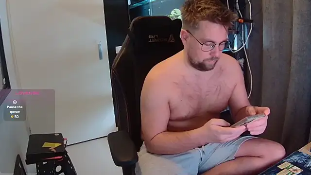 justinitt online show from 11, 2, 2025