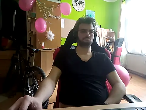 Snapshot of stary-w-kalesonach chatting on 4, 3, 2025 stary-w-kalesonach online show from 4, 3, 2025