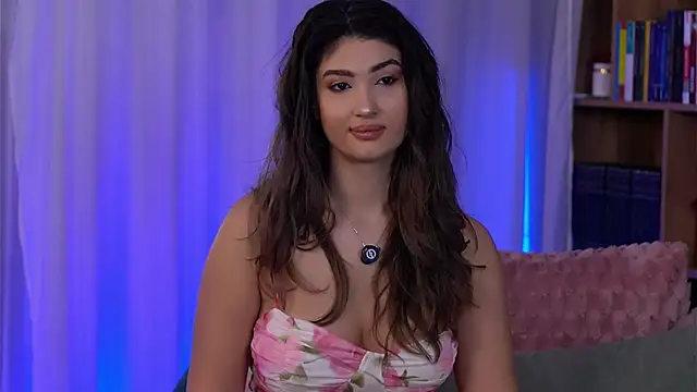 Snapshot of SarahPeach8 chatting on 14, 2, 2026 SarahPeach8 online show from 14, 2, 2026