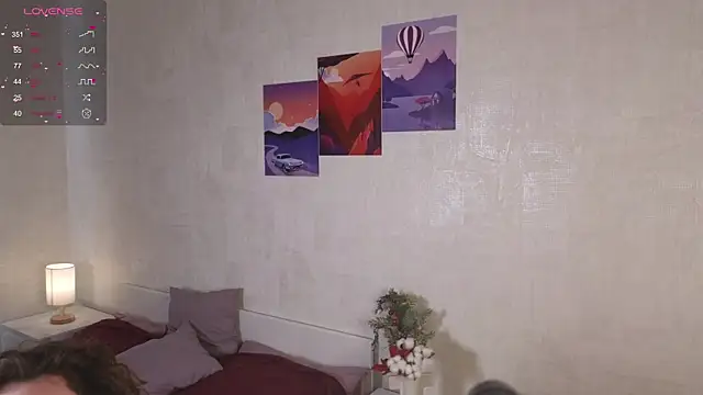 Leya Curly online show from 6, 3, 2025