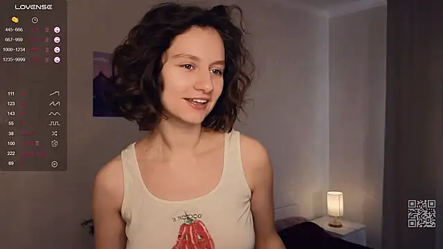 Leya Curly online show from 10, 3, 2025