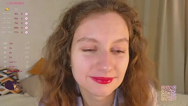 Leya Curly online show from 17, 10, 2025