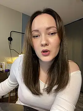 Kiss My Body online show from 16, 9, 2025