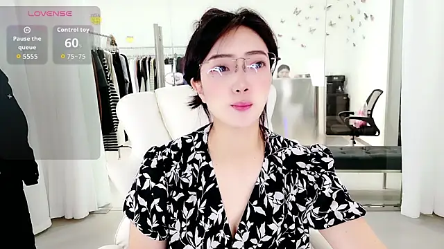 miaomiao-777 online show from 20, 10, 2025