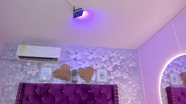 Snapshot of janna_lopez_ chatting on 30, 11, 2025 janna lopez online show from 30, 11, 2025