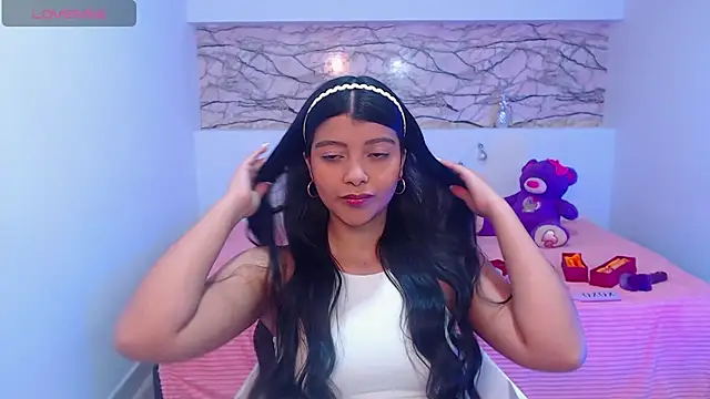 IslaBlaze online show from 2, 3, 2025