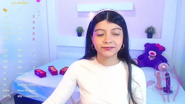 IslaBlaze online show from 4, 3, 2025