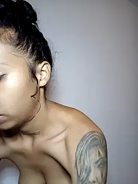 Miss sparkle00 online show from 3, 2, 2025